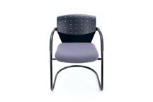 praiston-krzeslo-na-plozie-dauphin-artifex-5217 (2).JPG