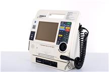 Defibrylator MEDTRONIC BIPHASIC LIFEPAK 12 (Kat. 75)