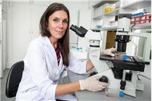 Prof. Magdalena Król pracuje na SGGW w Warszawie Prof. Magdalena Król pracuje na SGGW w Warszawie